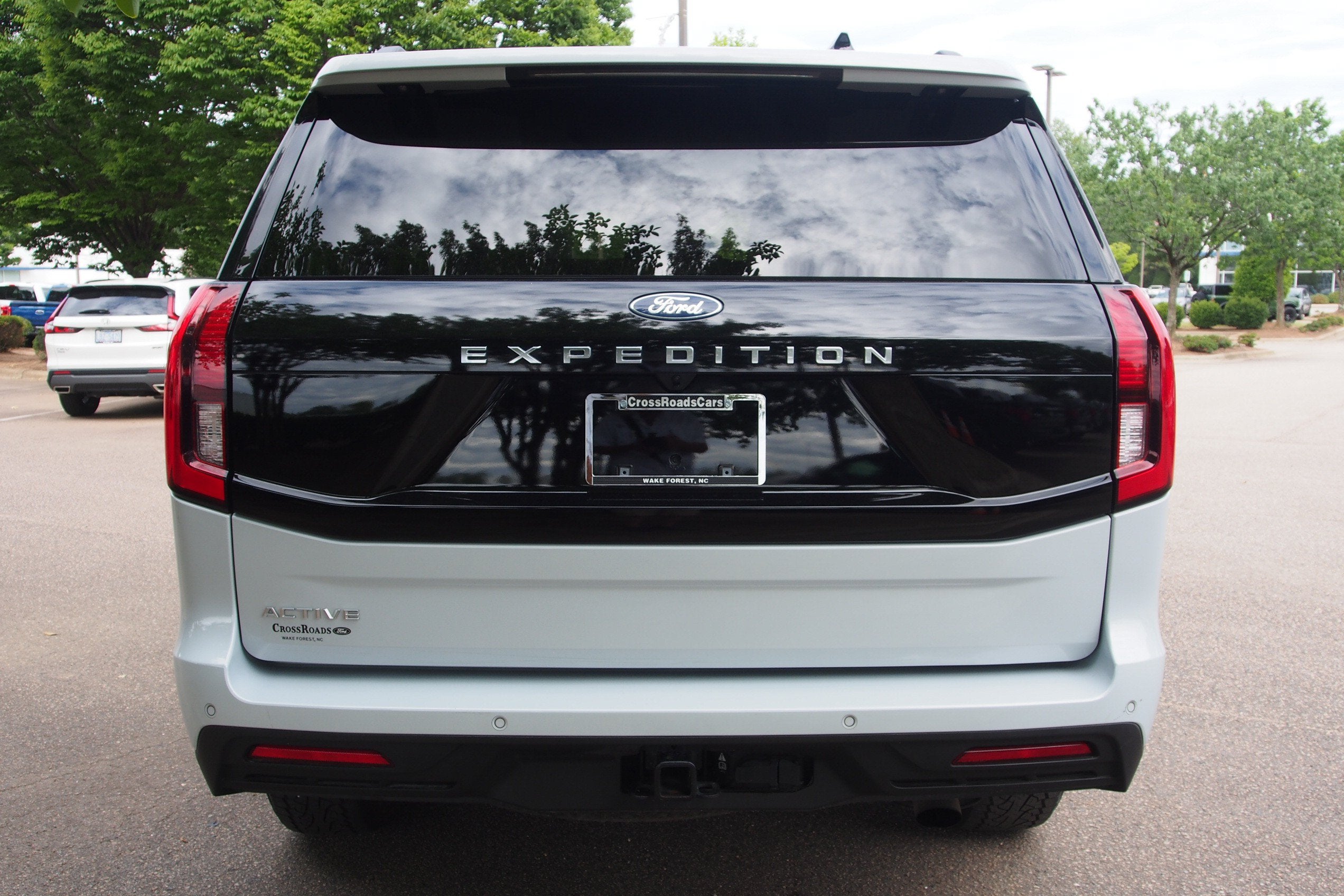 2025 Ford Expedition Active