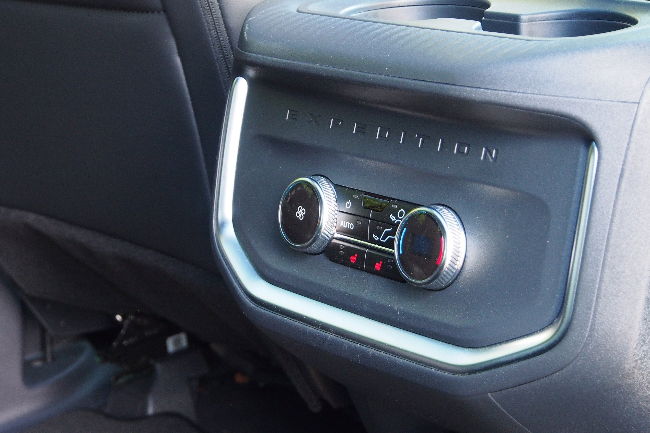 2026 Ford Expedition Platinum - Crossroads Courtesy Demo
