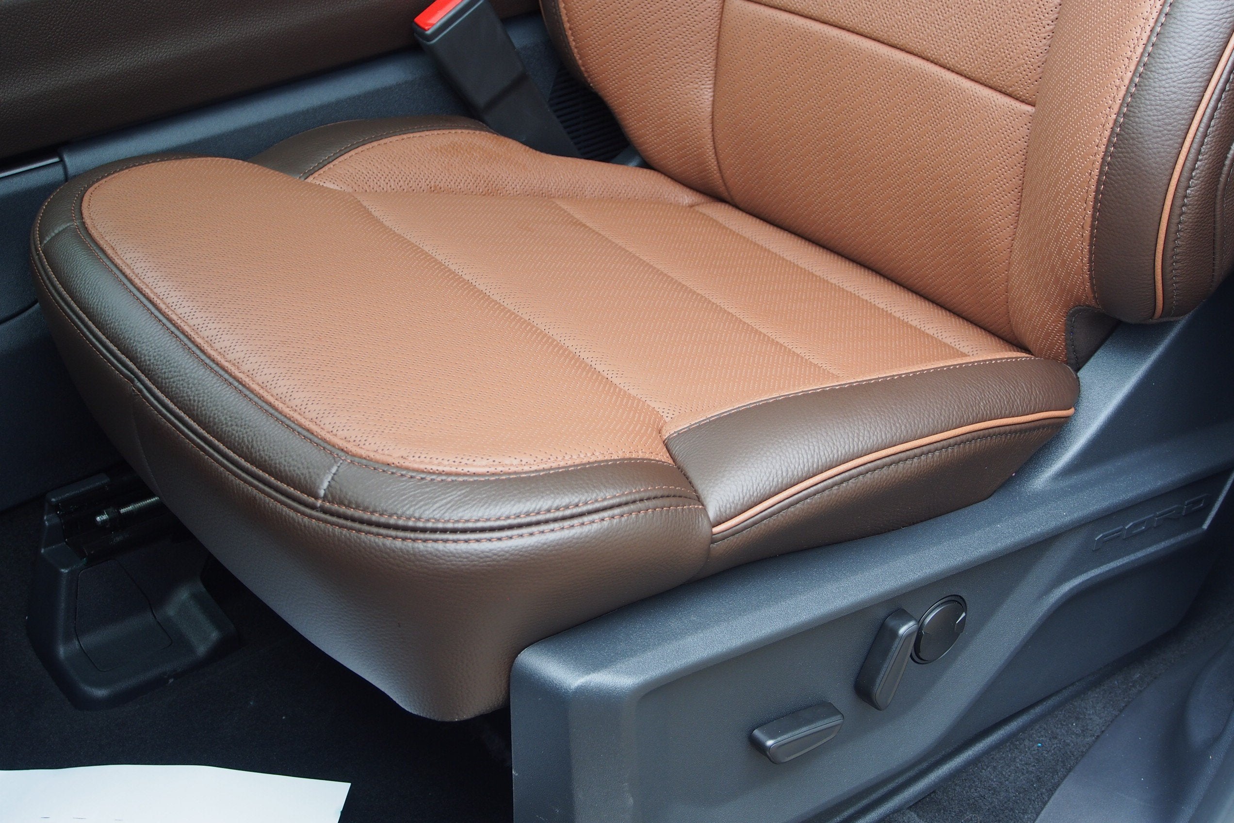 2027 Ford Expedition King Ranch