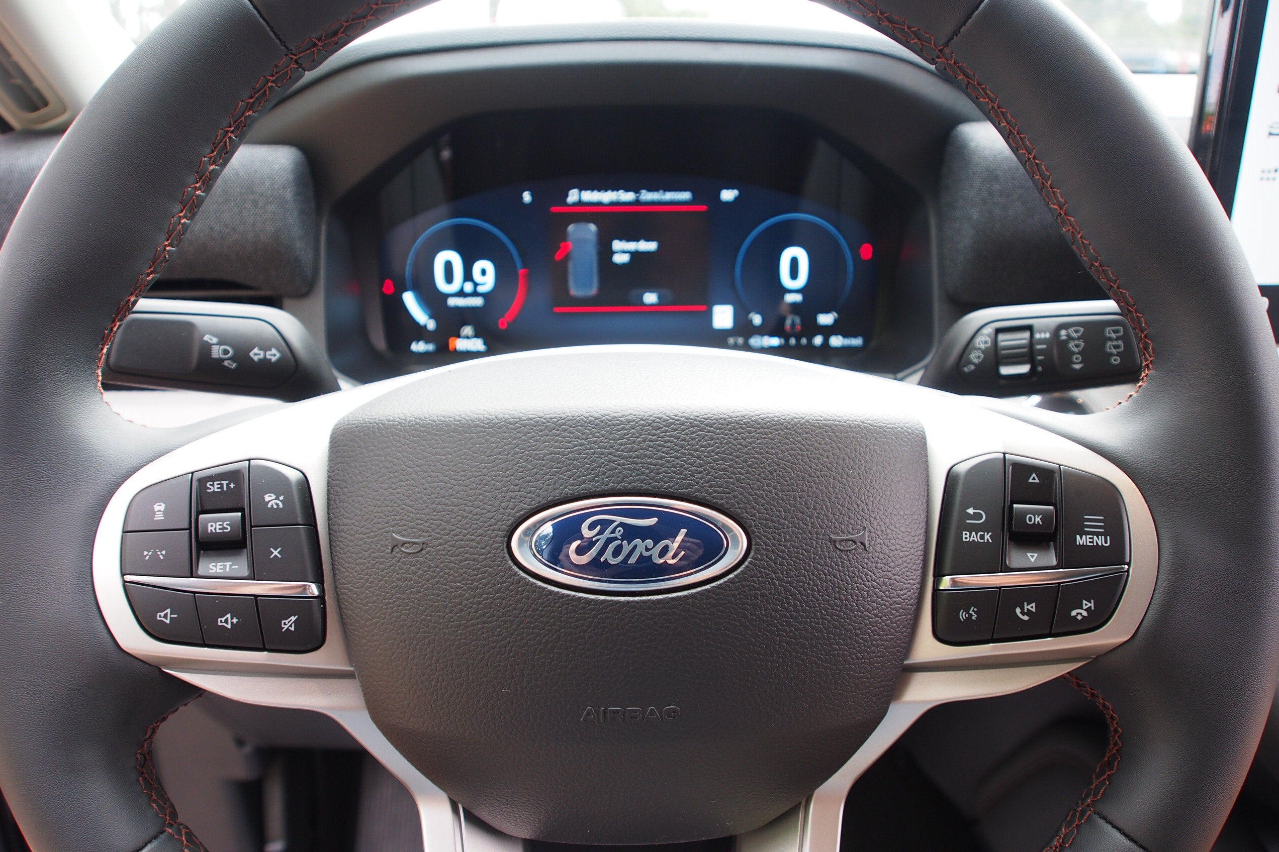 2026 Ford Explorer Active w/200A Pkg - Crossroads Courtesy Demo