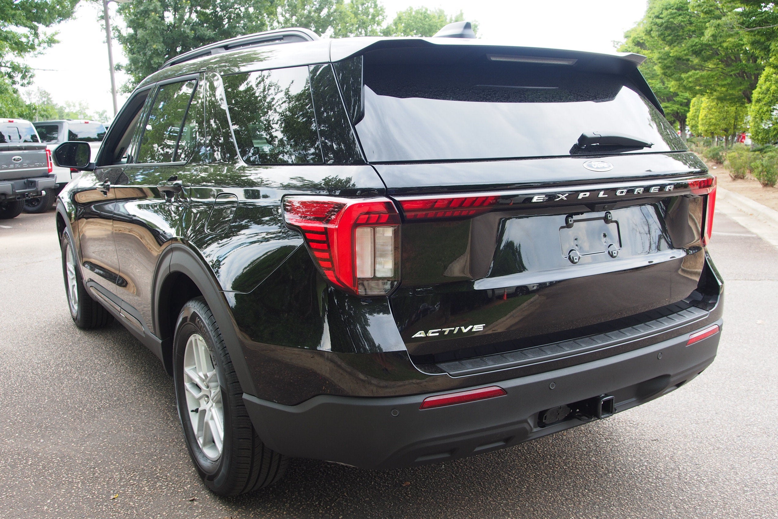 2026 Ford Explorer Active w/200A Pkg - Crossroads Courtesy Demo