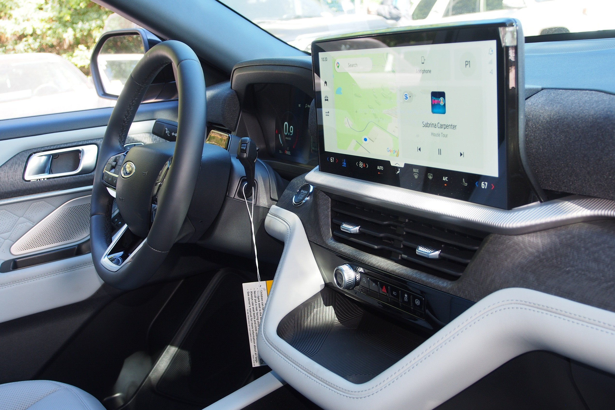 2027 Ford Explorer Platinum