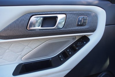 2027 Ford Explorer Platinum