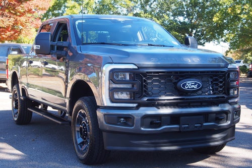 2027 Ford Super Duty F-250 SRW LARIAT