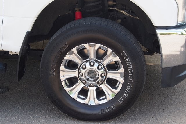 2017 Ford Super Duty F-250 SRW XLT