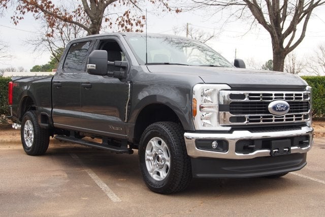 2026 Ford Super Duty F-250 SRW XLT