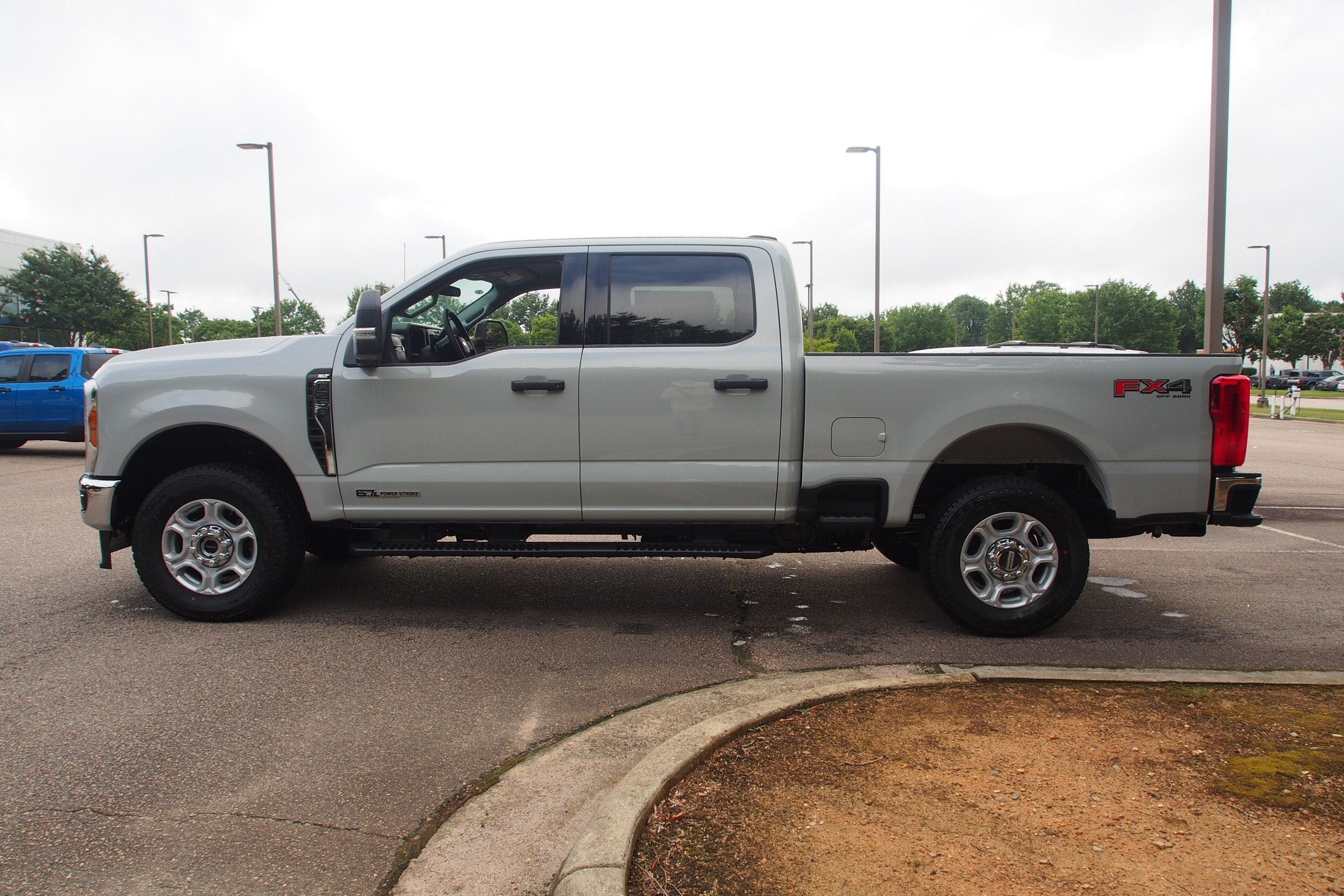 2026 Ford Super Duty F-250 SRW XLT
