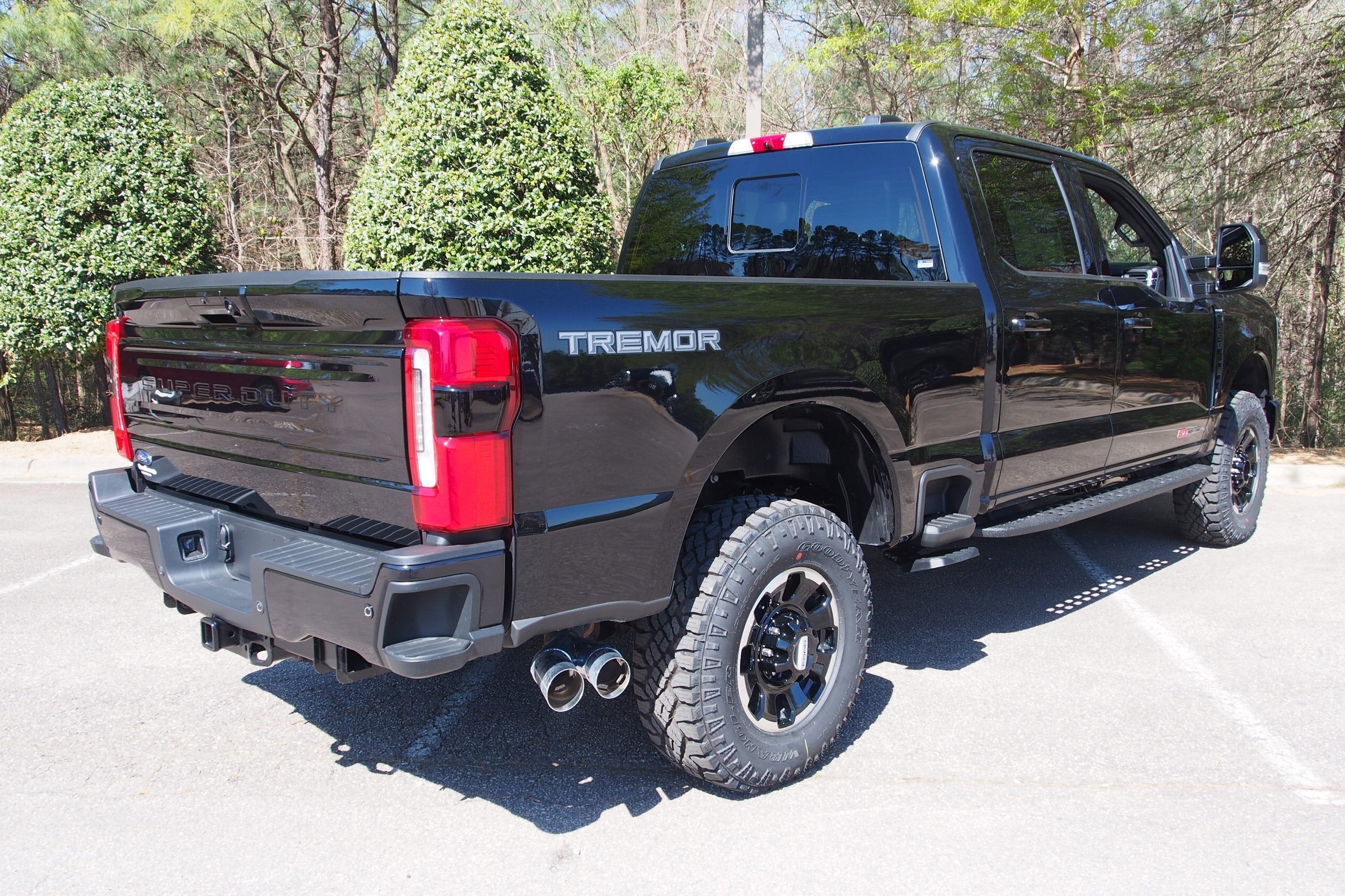 2026 Ford Super Duty F-250 SRW Platinum