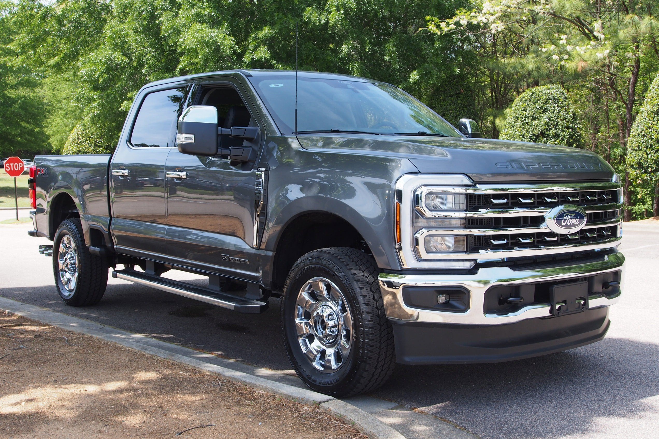 2026 Ford Super Duty F-250 SRW LARIAT
