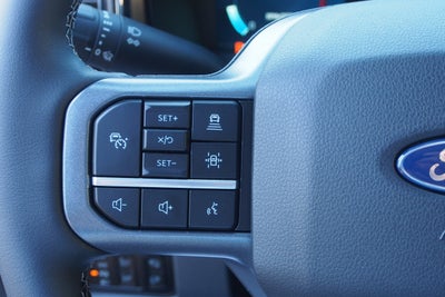 2027 Ford Super Duty F-350 SRW LARIAT