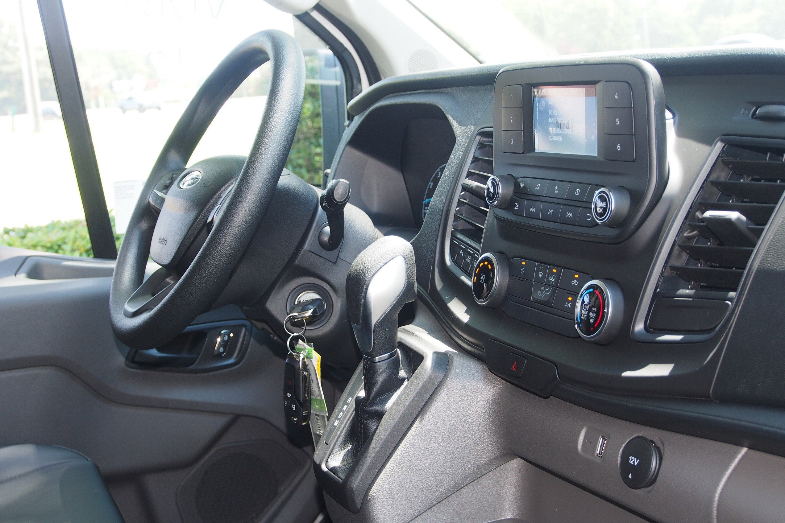 2025 Ford Transit Cargo Van Base