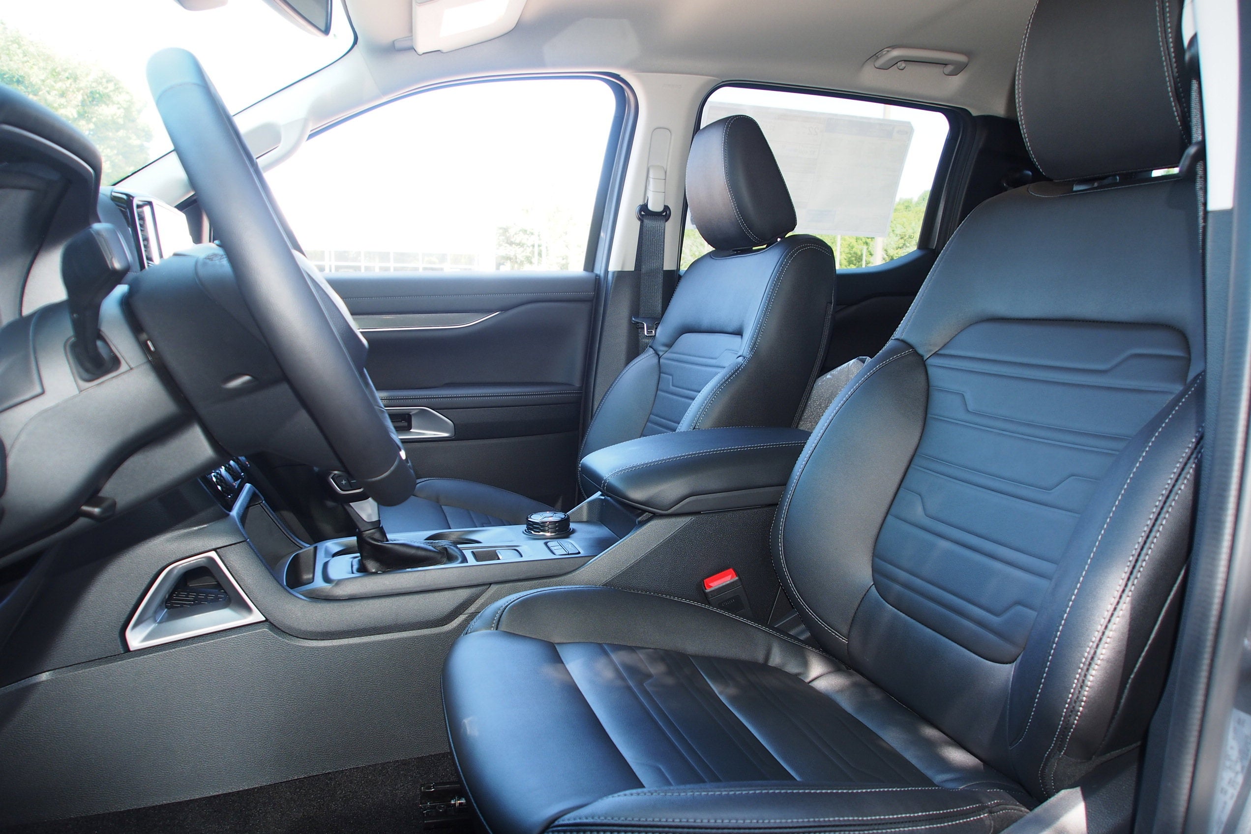 2025 Ford Ranger LARIAT - Crossroads Courtesy Demo