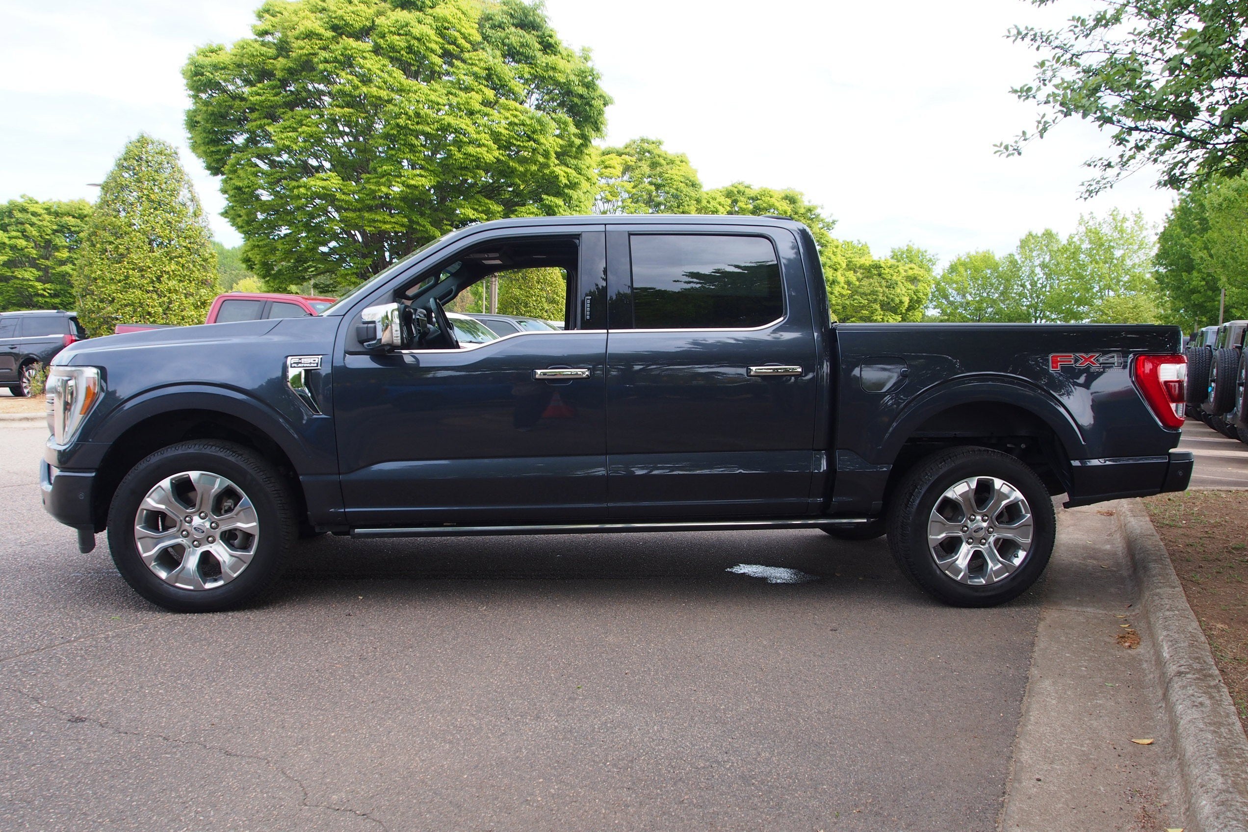 2022 Ford F-150 Platinum