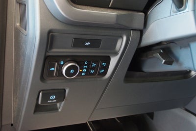 2026 Ford F-150 XLT - Crossroads Courtesy Demo