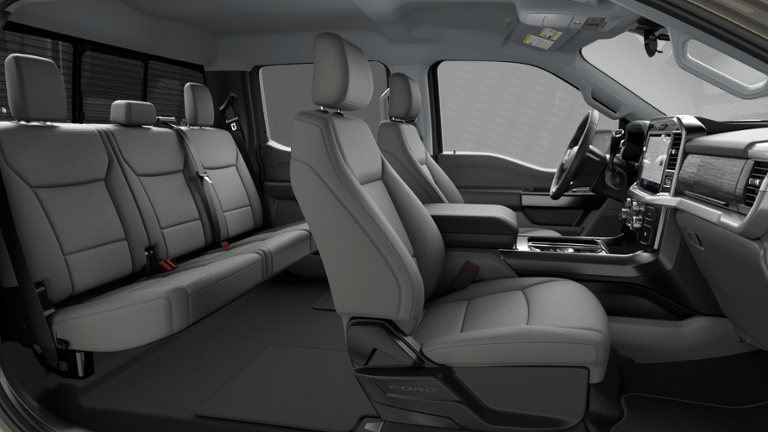 2026 Ford F-150 XLT - Crossroads Courtesy Demo