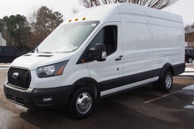 2025 Ford Transit Cargo Van Base