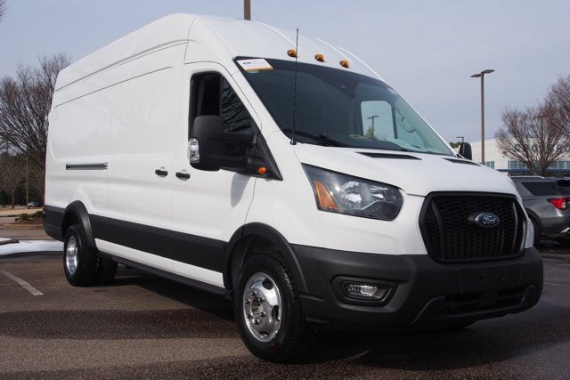 2025 Ford Transit Cargo Van Base