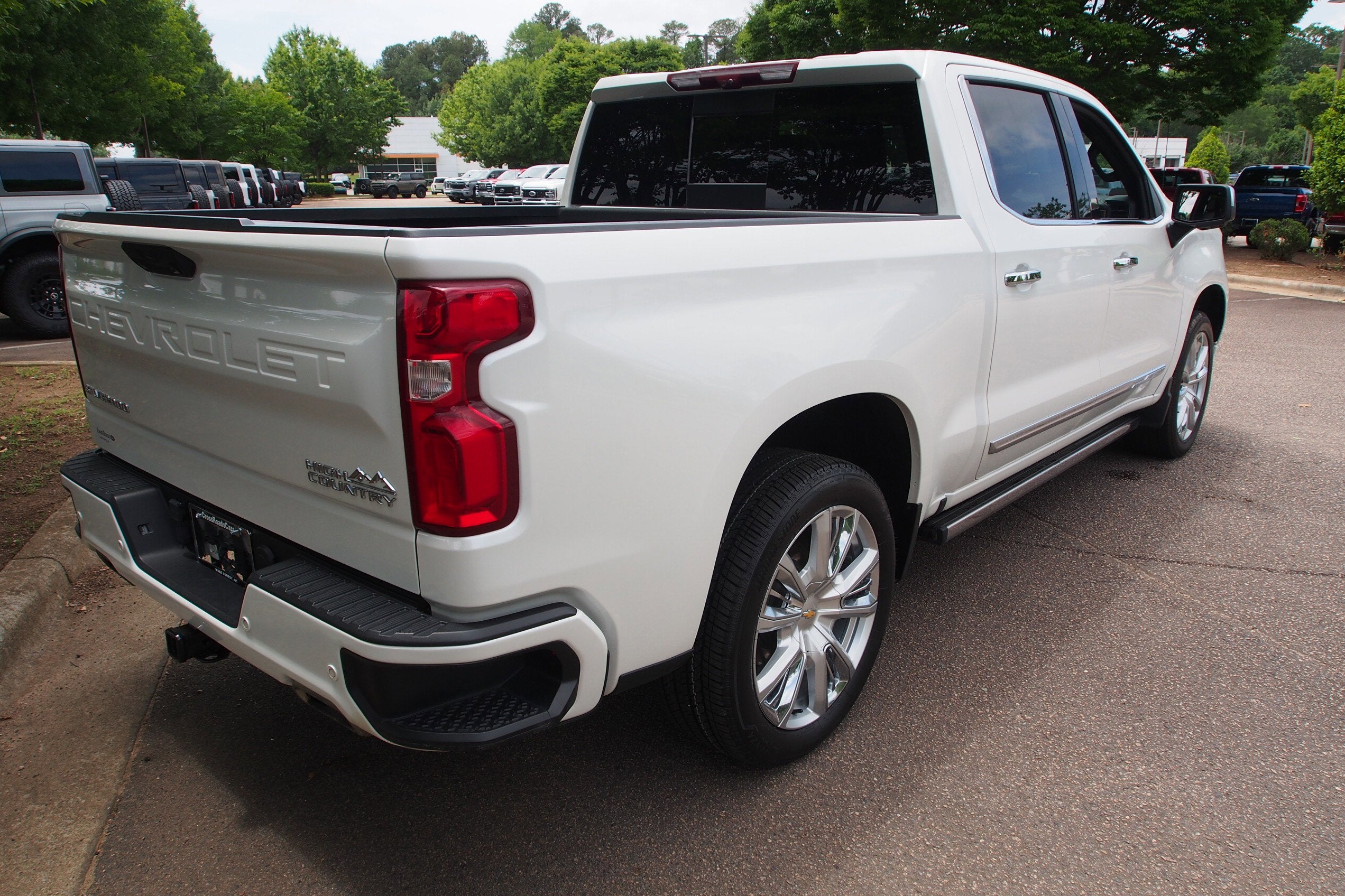 2023 Chevrolet Silverado 1500 High Country