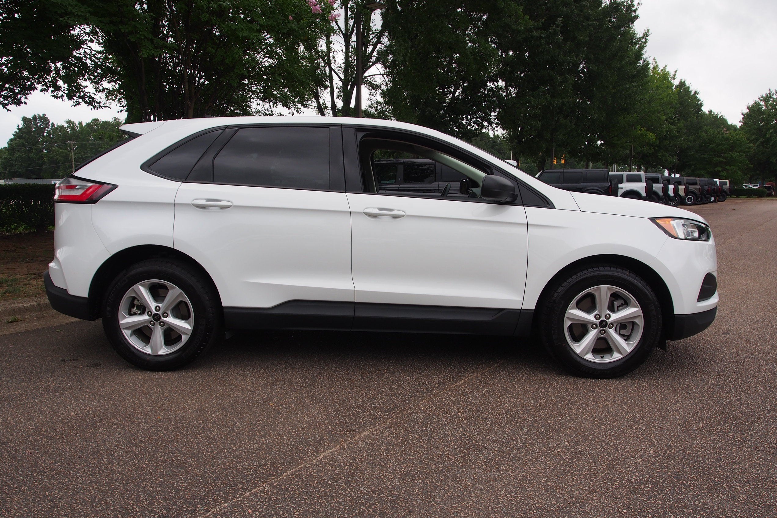 2024 Ford Edge SE