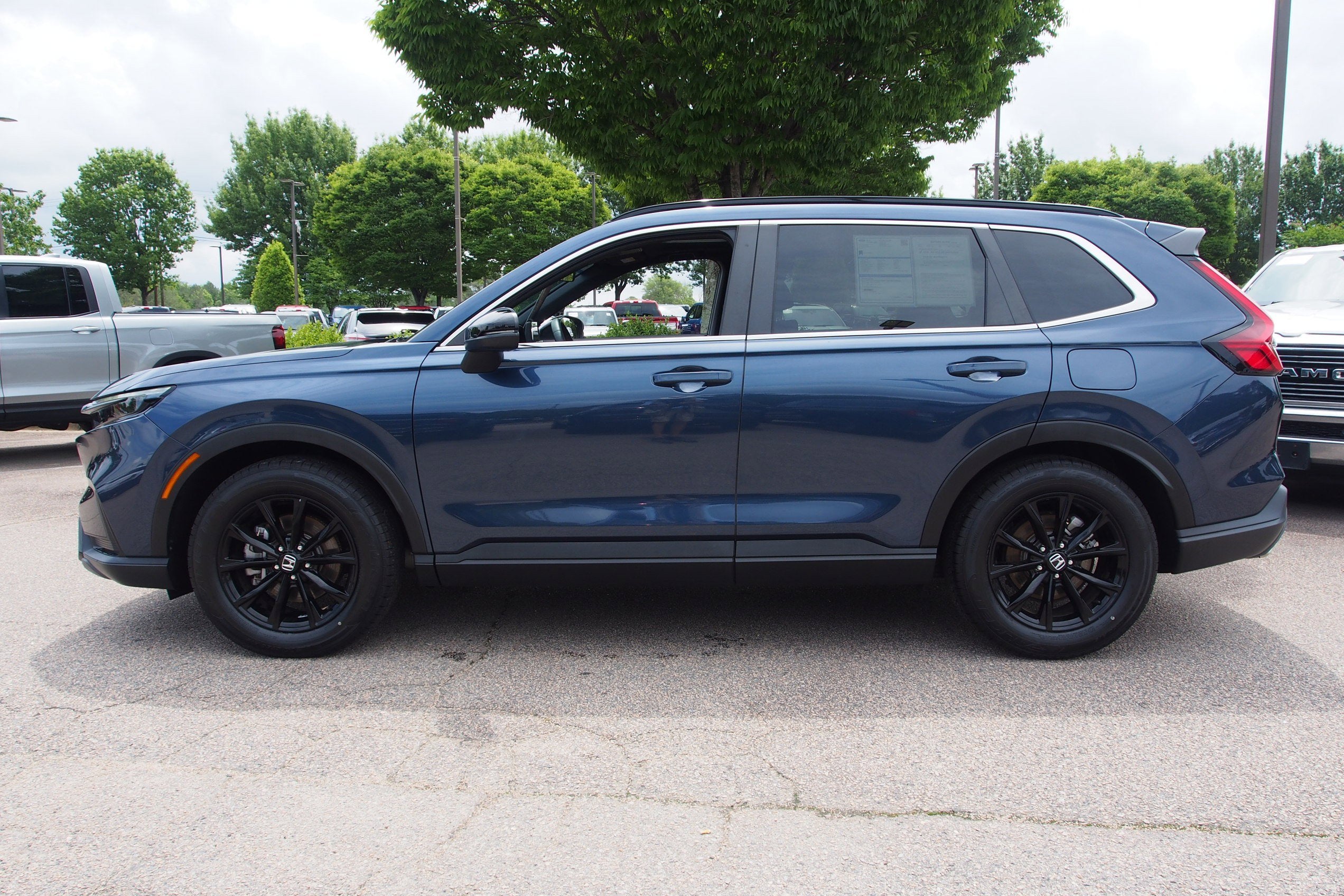 2023 Honda CR-V Hybrid Sport