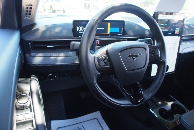 2024 Ford Mustang Mach-E Select