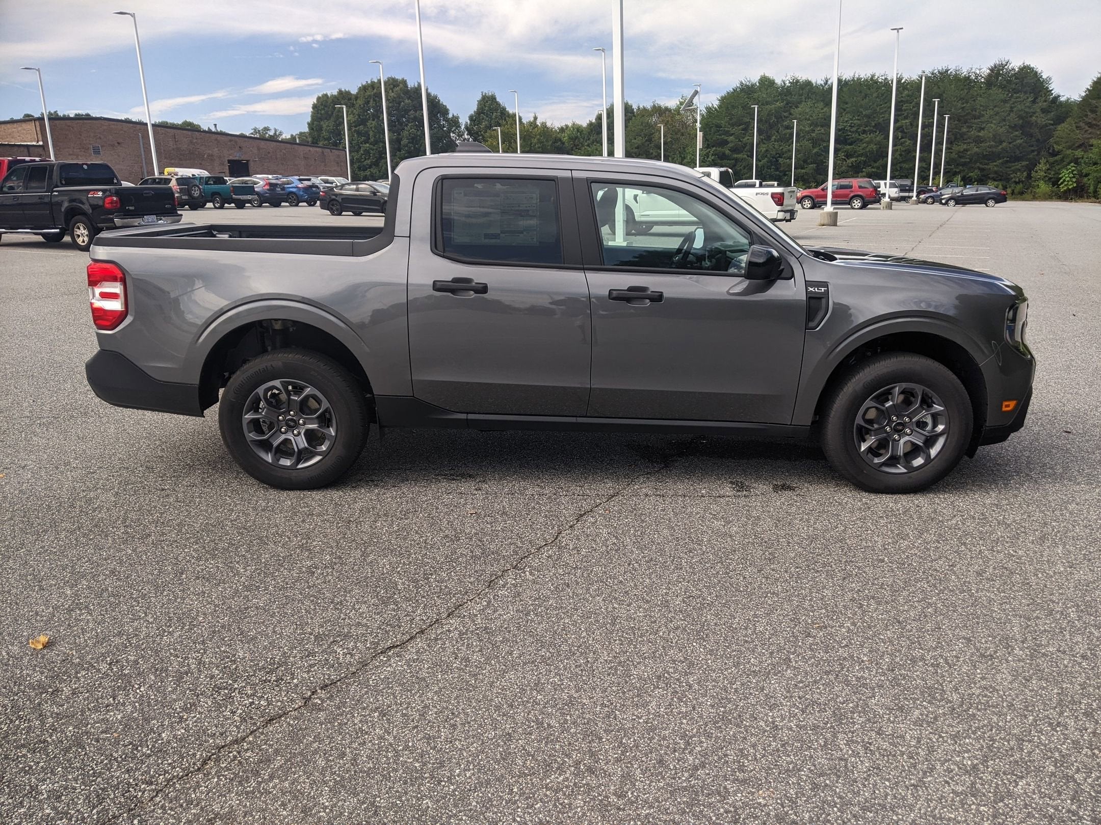 2025 Ford Maverick XLT