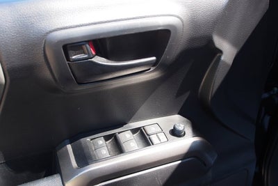 2023 Toyota Tacoma 4WD SR5