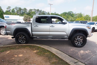 2022 Toyota Tacoma 4WD TRD Off Road