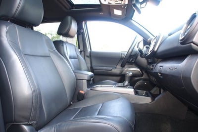 2022 Toyota Tacoma 4WD TRD Off Road