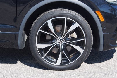 2022 Volkswagen Tiguan SEL R-Line