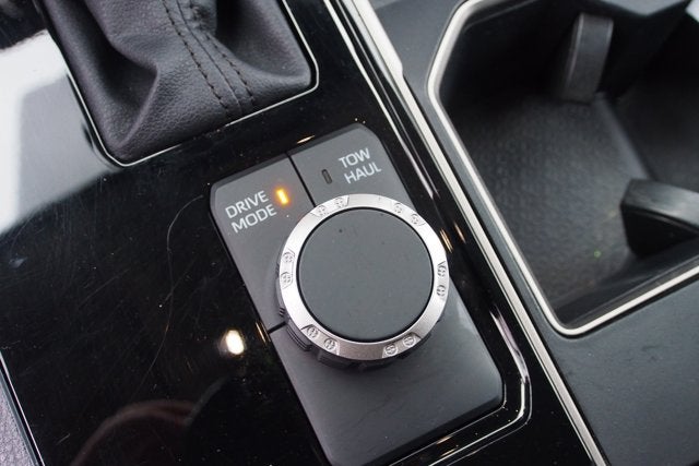 2024 Toyota Tundra 2WD SR5