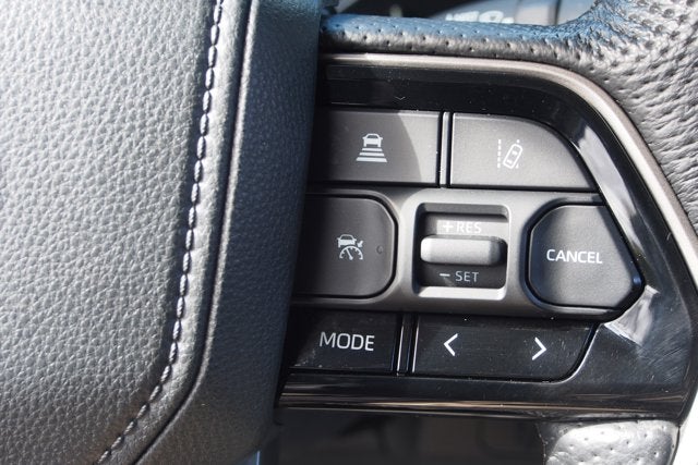 2022 Toyota Tundra 4WD SR5