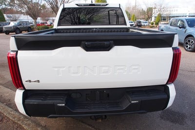 2022 Toyota Tundra 4WD SR5