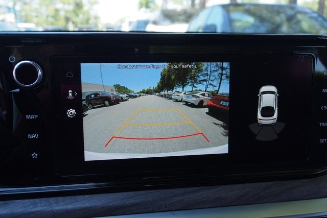 2023 Kia K5 EX