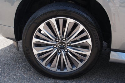 2025 INFINITI QX80 SENSORY