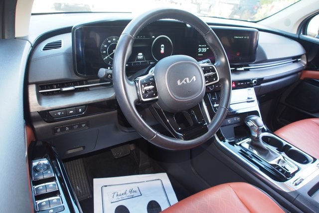 2024 Kia Carnival SX