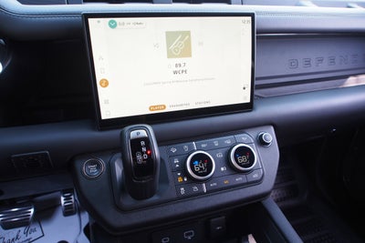 2024 Land Rover Defender V8