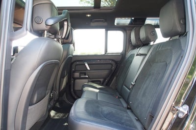 2024 Land Rover Defender V8