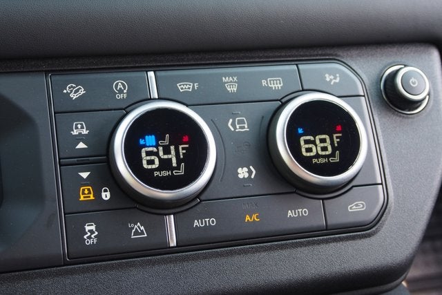 2024 Land Rover Defender V8