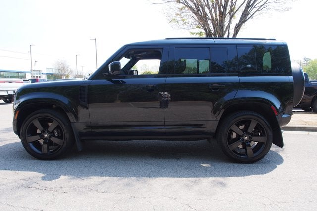 2024 Land Rover Defender V8