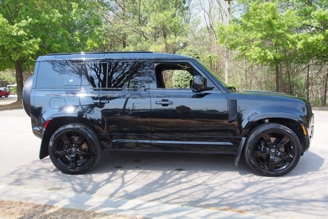 2024 Land Rover Defender V8