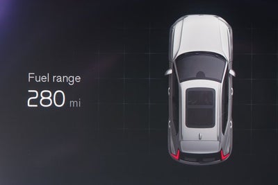 2023 Volvo XC40 Plus Dark Theme