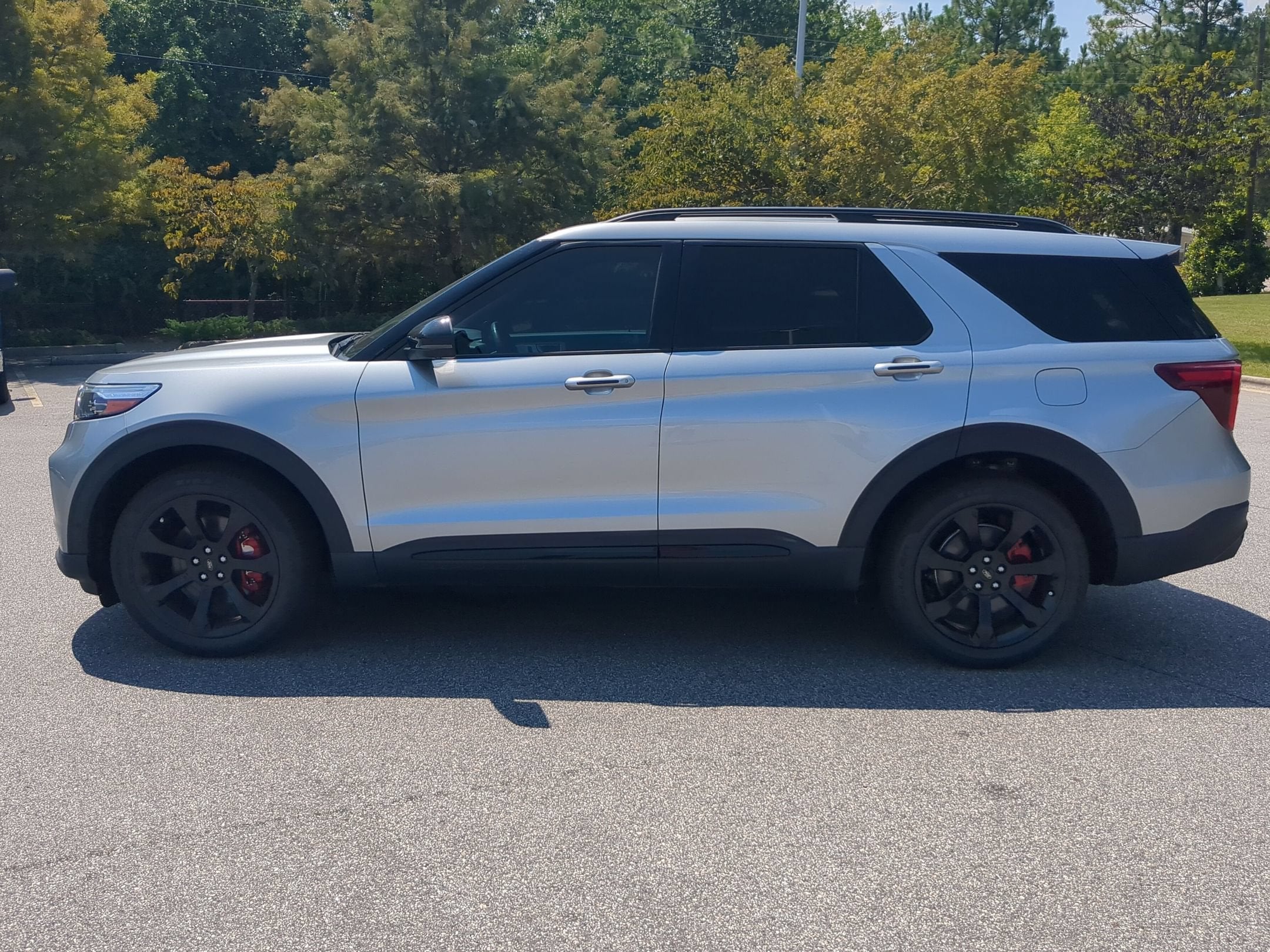 2021 Ford Explorer ST