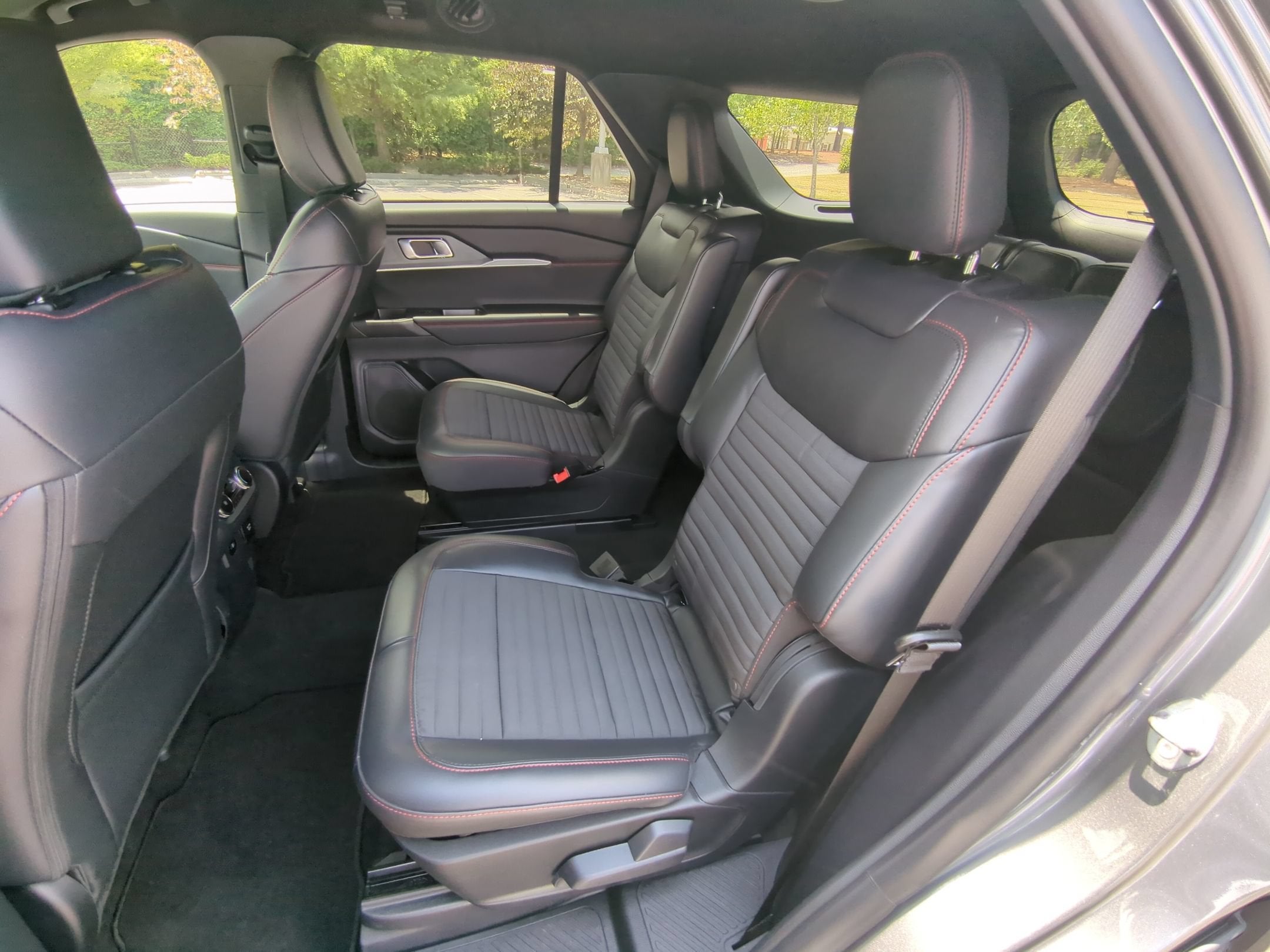 2026 Ford Explorer ST-Line - Crossroads Courtesy Demo