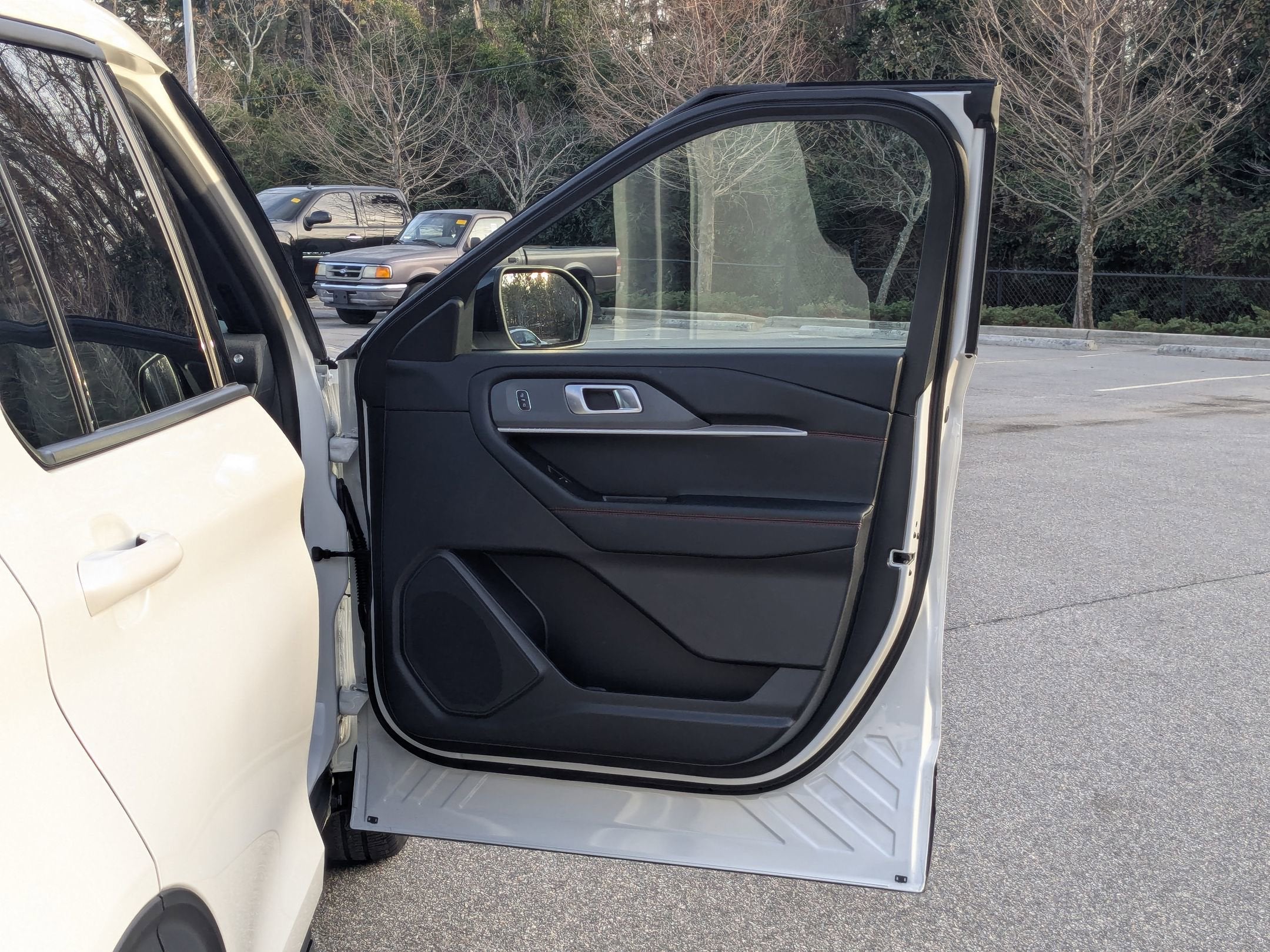 2026 Ford Explorer ST-Line - Crossroads Courtesy Demo