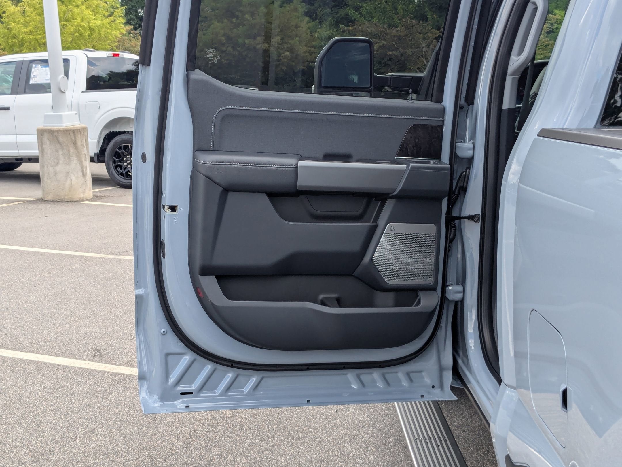 2025 Ford Super Duty F-250 SRW LARIAT