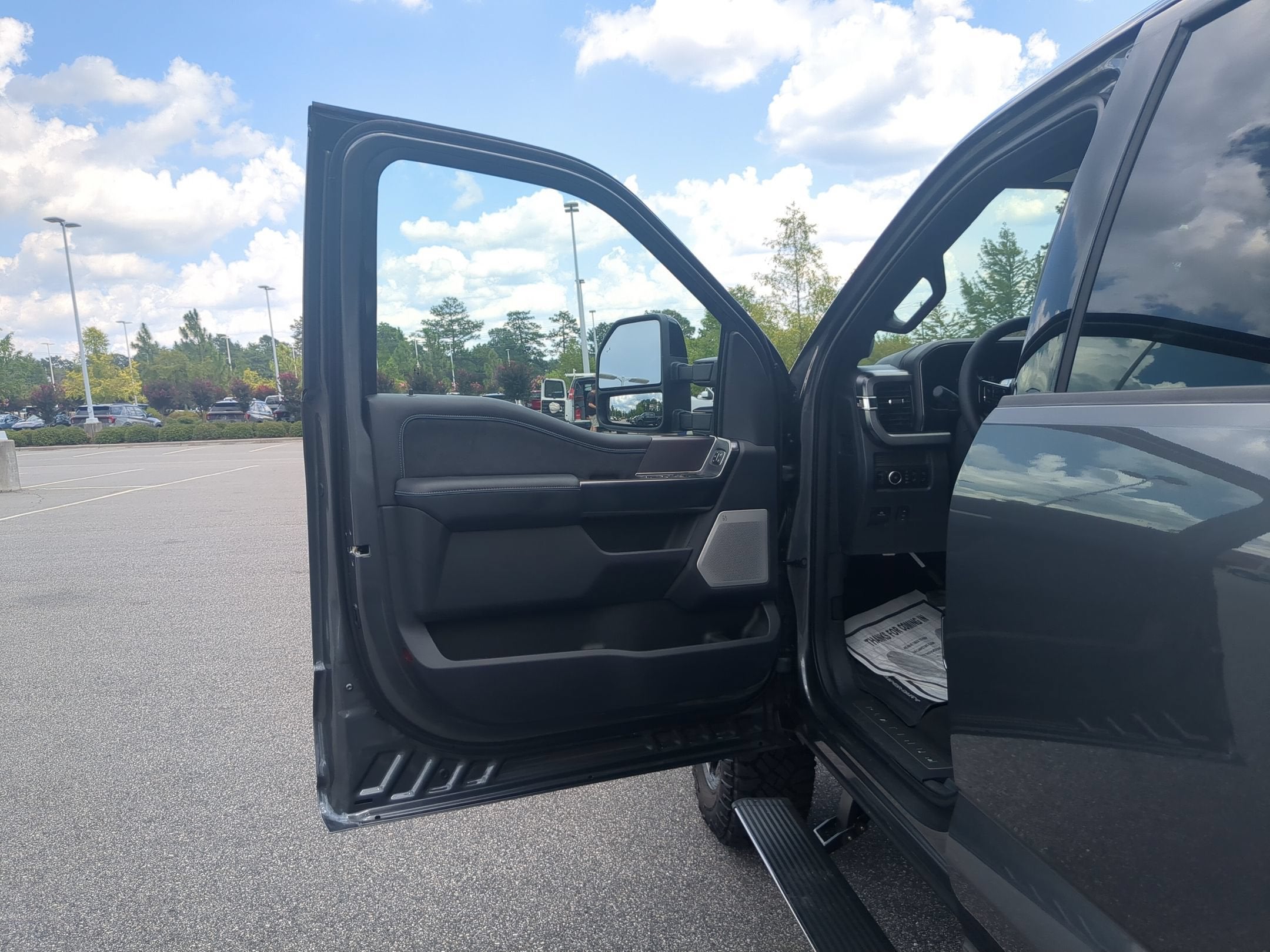 2026 Ford Super Duty F-350 SRW Platinum