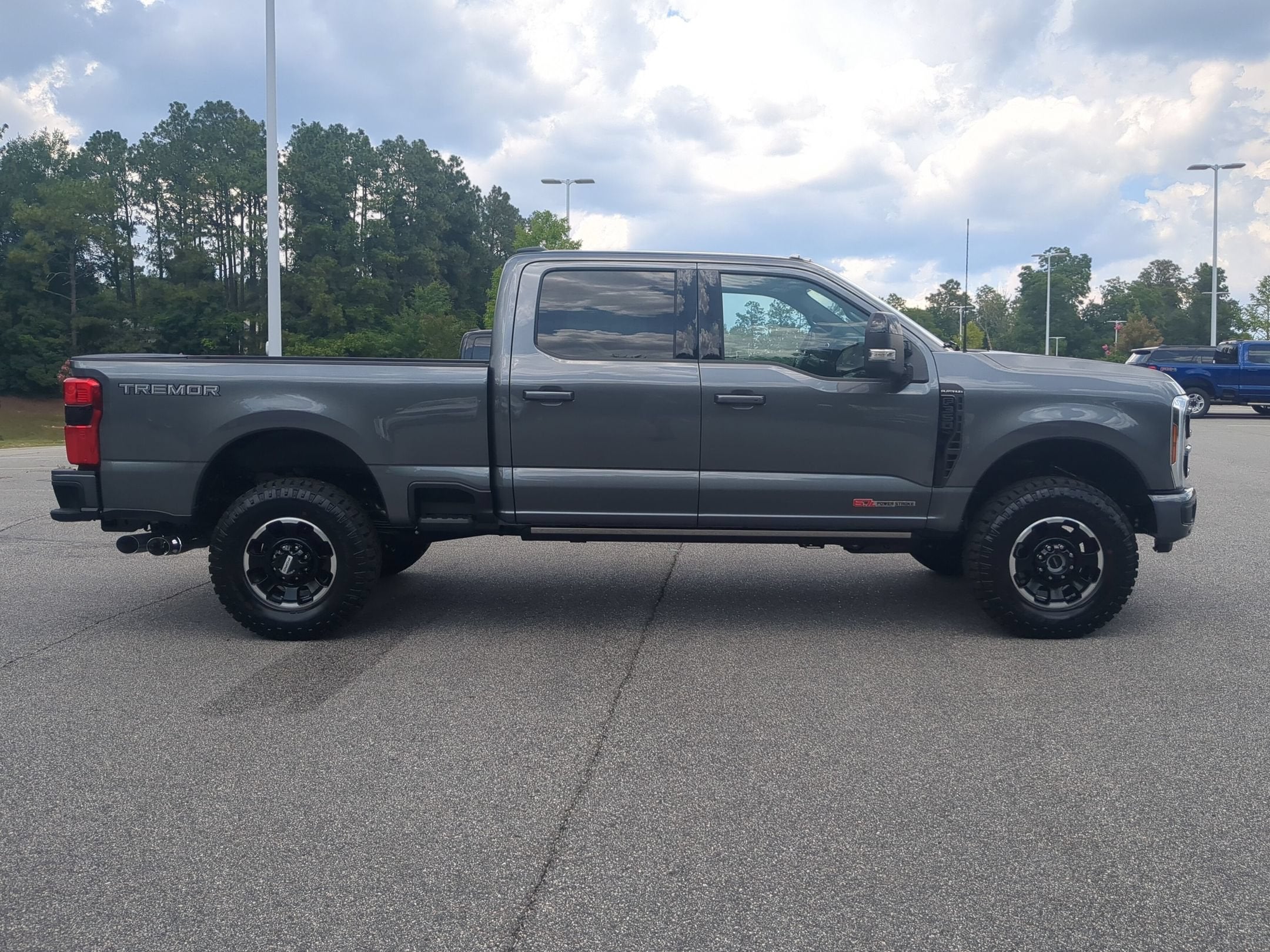 2026 Ford Super Duty F-350 SRW Platinum
