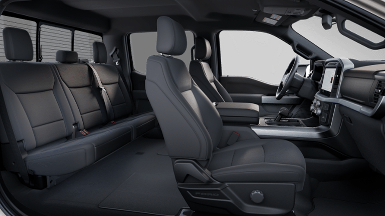 2025 Ford F-150 XLT - Crossroads Courtesy Demo