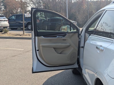 2017 Cadillac XT5 Luxury FWD